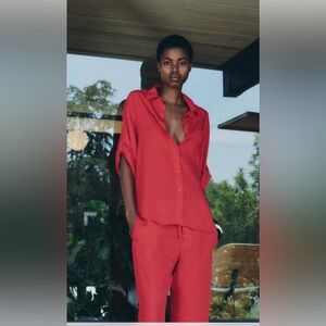 ZW COLLECTION FLOWING SHIRT WITH POCKET. Size L